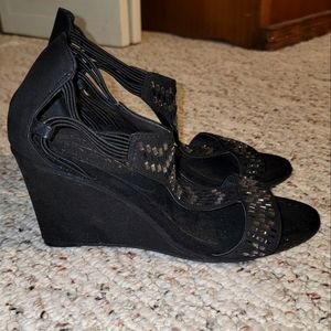 Look Now Black Wedge Sandal